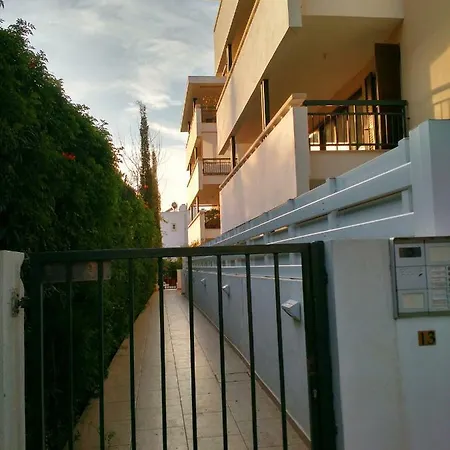 Timeless Luxury 3 Bedroom In Central Apartmán Nikósie