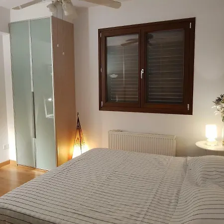 Timeless Luxury 3 Bedroom In Central Apartmán Nikósie